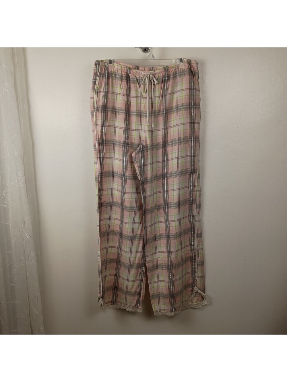 Victoria’s Secret Cotton Blend Pajama Pants  Lace Trim Pink Stripes Size M